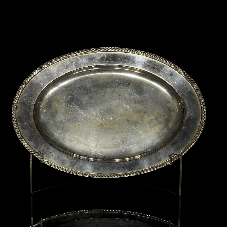 Reed & Barton 镀银托盘，“Buckingham”，约 1950 年
