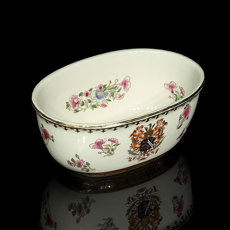 Fuente de porcelana