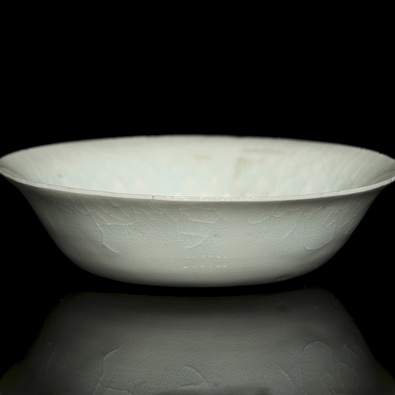 Celadon glazed porcelain plate ‘Fish’, Song style