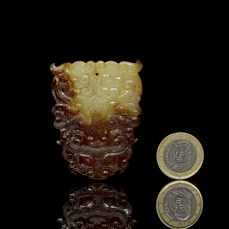 Placa de jade tallado