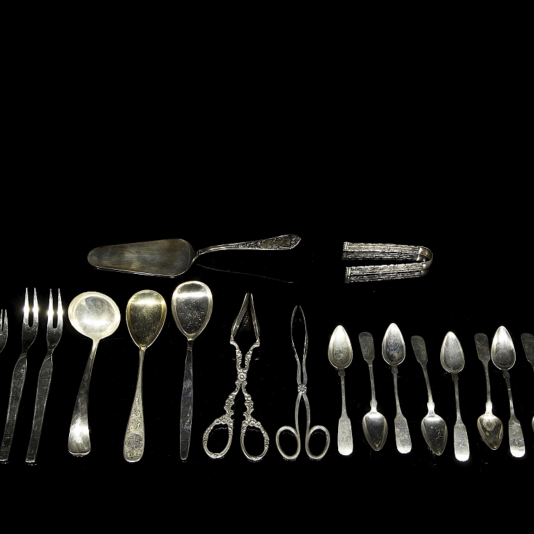Conjunto de servicio en plata