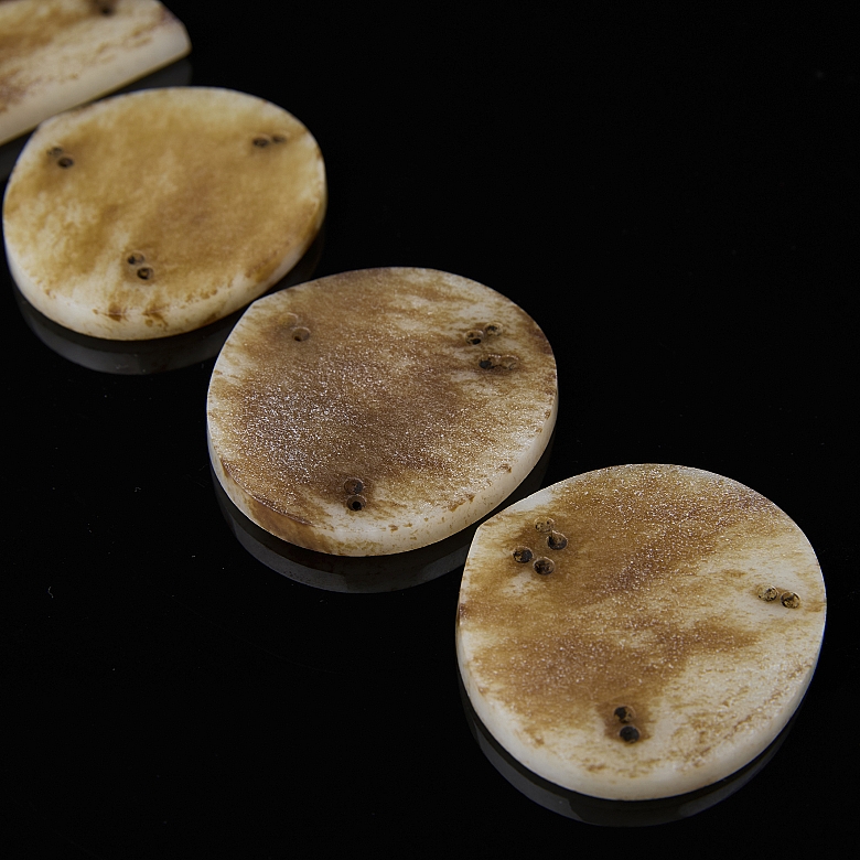 Ornamentos para cinturón de jade tallado, dinastía Ming