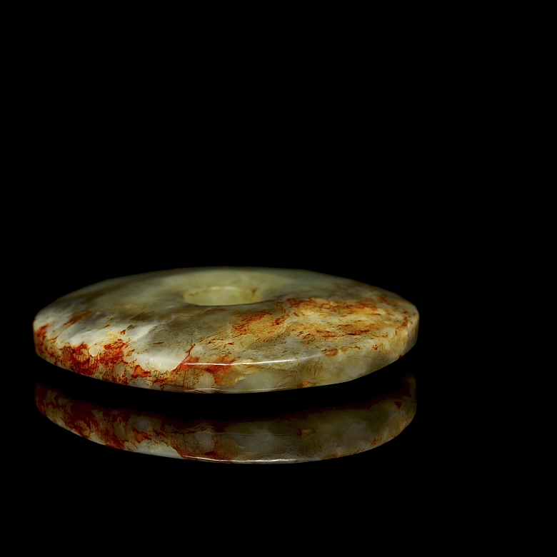 Colgante de jade tallado