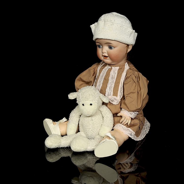 Muñeca de porcelana de carácter Heubach Köppelsdorf, Alemania, s.XX