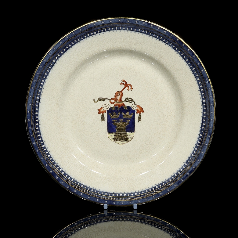 Plato de porcelana