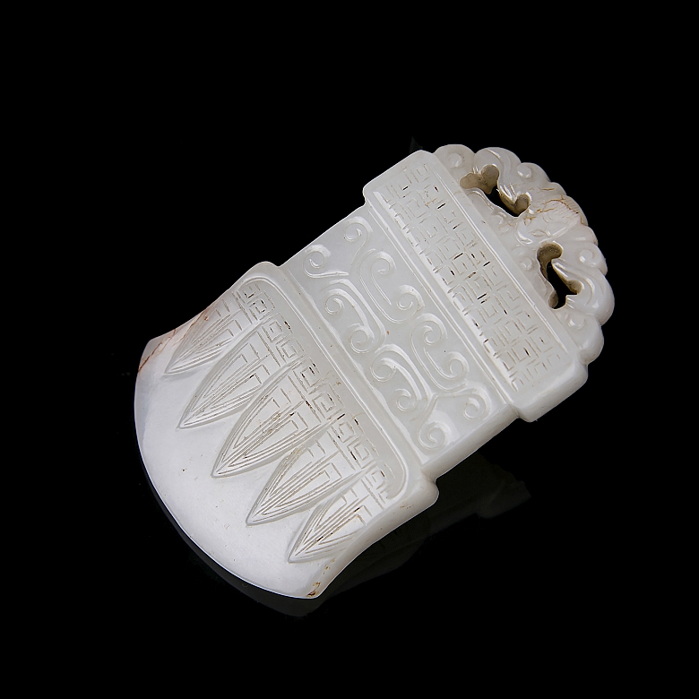 Carved jade plaque ‘Axe’, Qing dynasty