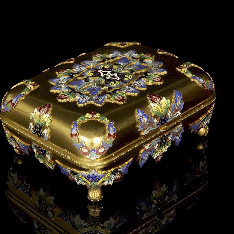 Antique jewellery box in gilded bronze and champlevé