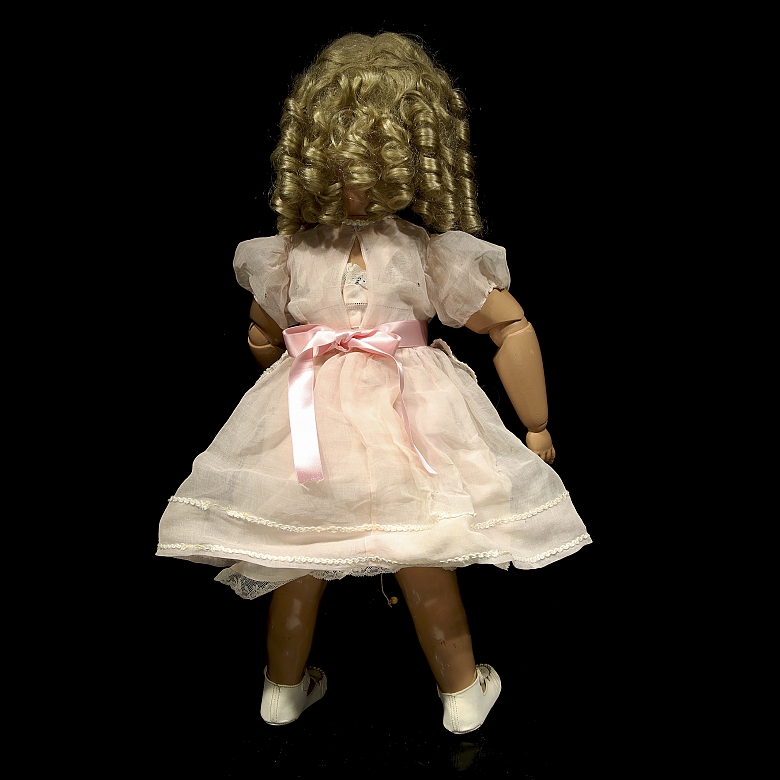 Muñeca articulada de composición, Europa, med. s.XX - 2