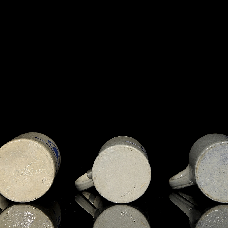 Tres jarras de cerámica esmaltada alemana, s.XX - 3