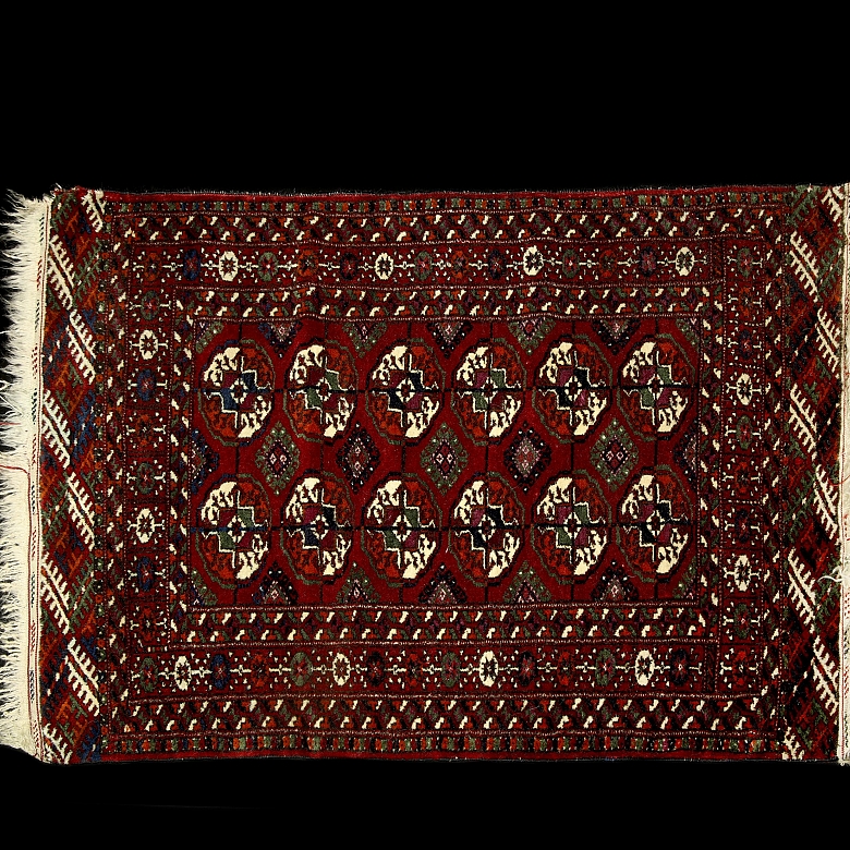 Alfombra oriental rusa de Bokara, s.XX