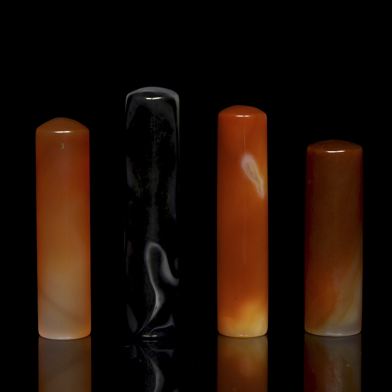 Set of tubular agates, 20th century