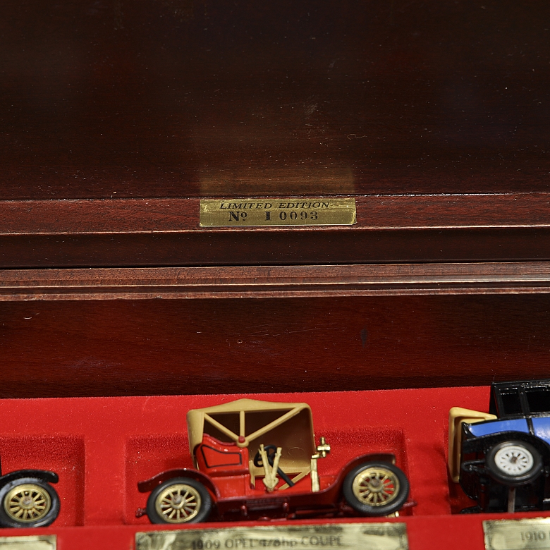 Edición limitada de maquetas automovilísticas, 1984