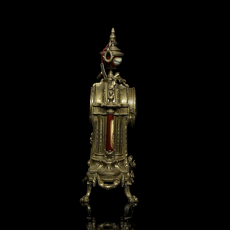 Reloj de sobremesa estilo Luis XVI, Francia, s. XIX-XX