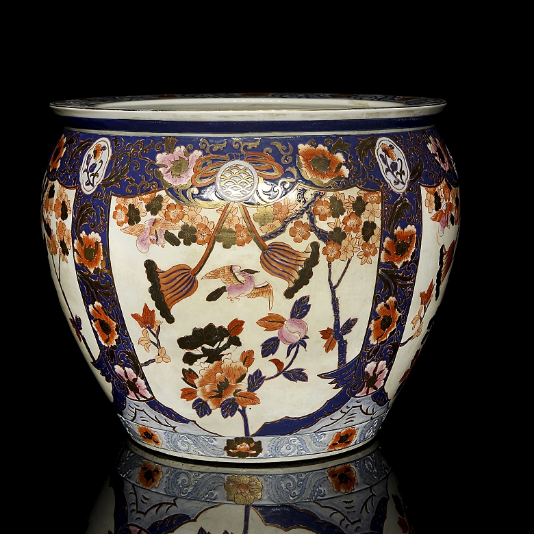 Chinese glazed porcelain fishbowl, “Flowers and Birds,” 20th century