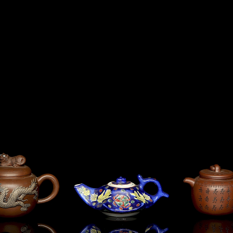 Conjunto de teteras de barro y porcelana, Asia, s.XX - 6