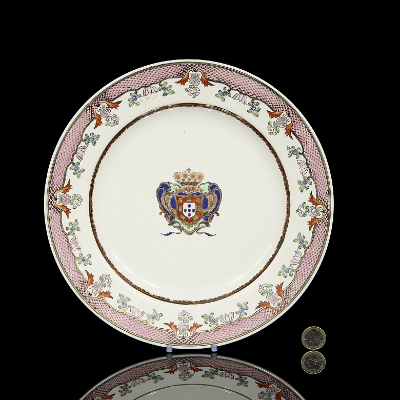 Plato de porcelana 