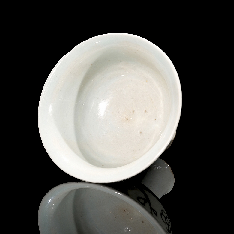 Copa de porcelana esmaltada 