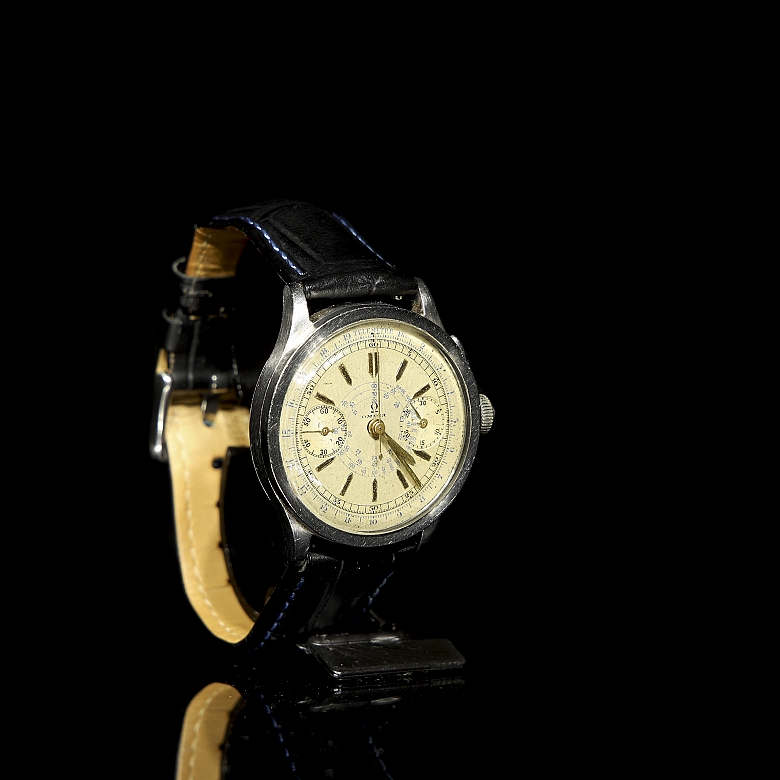 Extraordinary prototype Omega wrist chronograph, Calibre 33.3 CHRO T1-T2