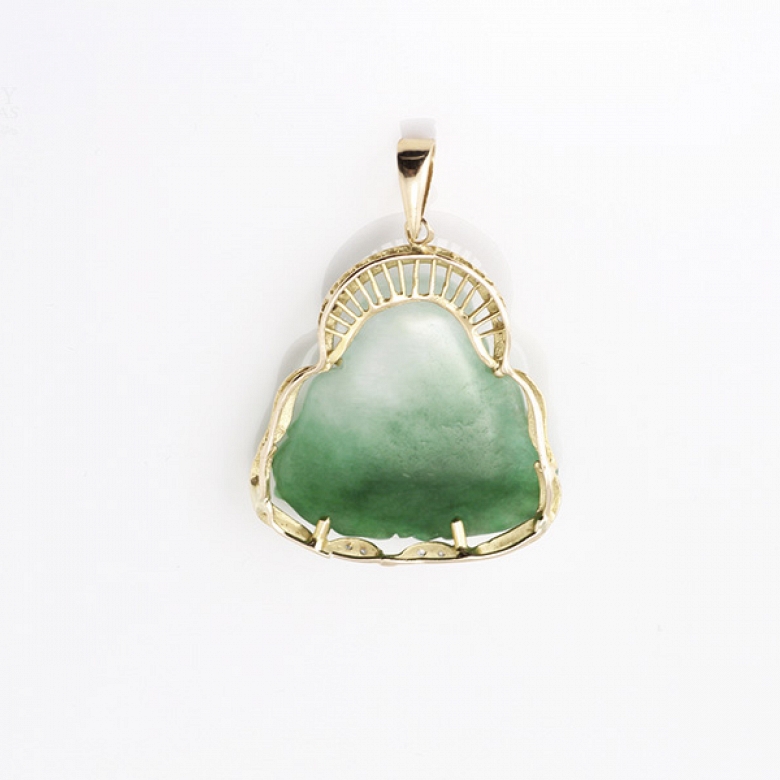 Colgante jade buda en oro amarillo de 14k y diamantes. - 1