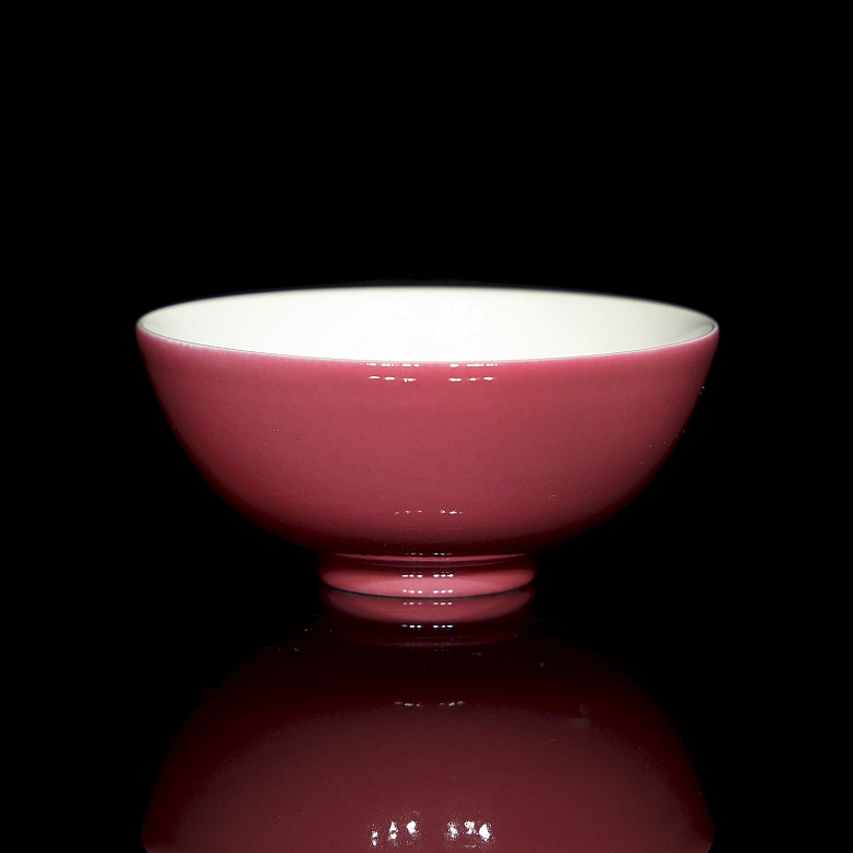 Taza de porcelana esmaltada