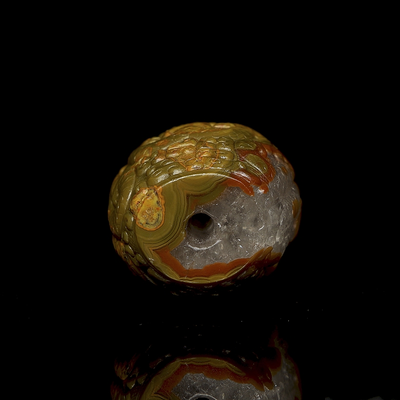 Cuenta de ágata tallada