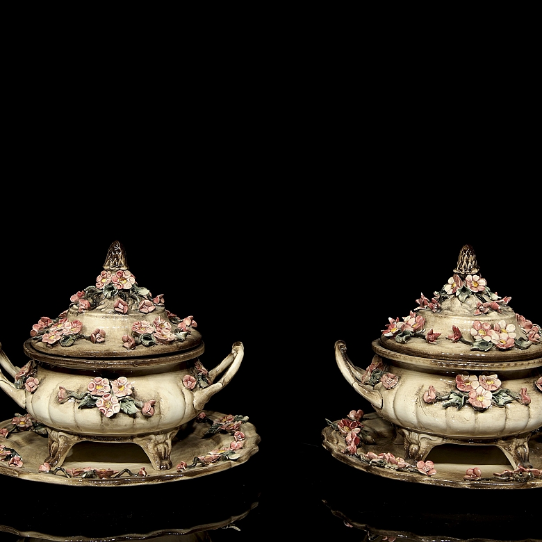 Capodimonte porcelain 