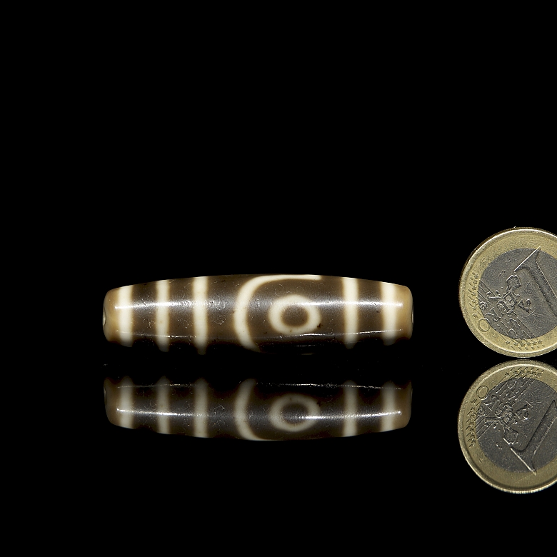 Cuenta Dizi de ágata tallada, dinastía Tang