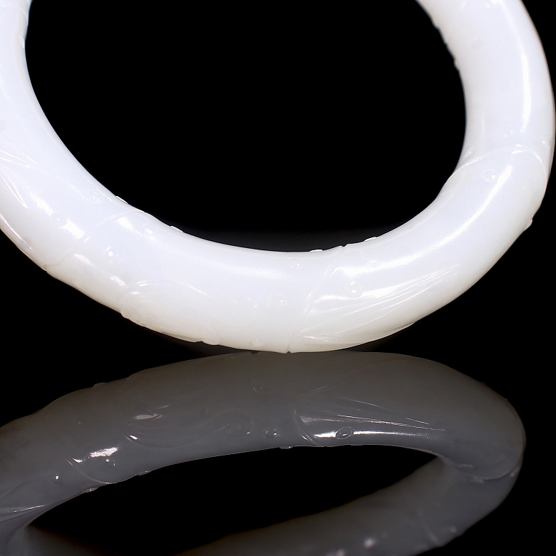 Hetian white jade bracelet, Qing dynasty