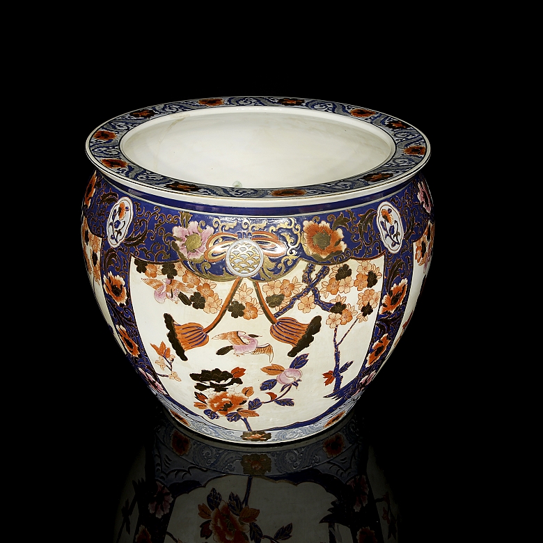 Chinese glazed porcelain fishbowl, “Flowers and Birds,” 20th century