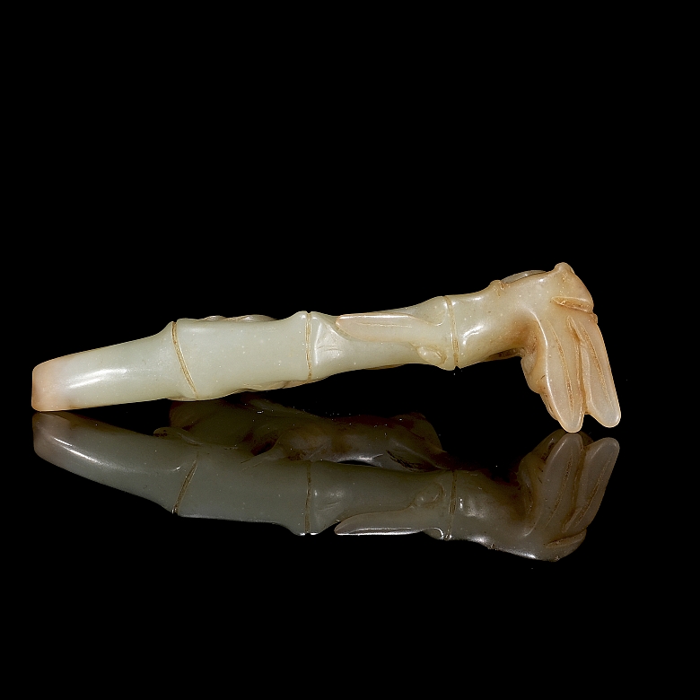 Carved jade figure ‘Mantis’, Qing dynasty