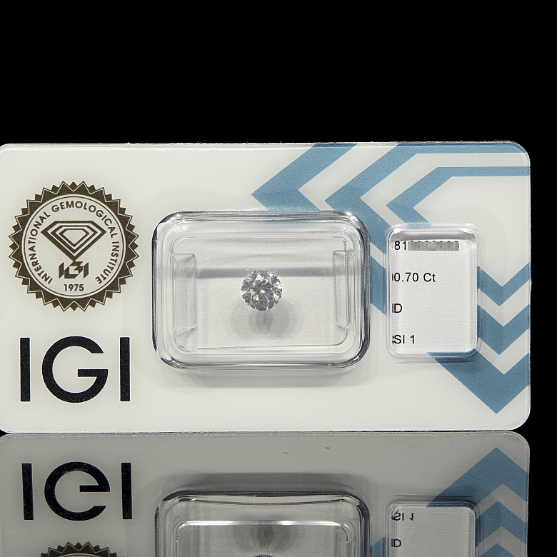 Diamante natural en talla brillante, 0.70 ct, certificado IGI