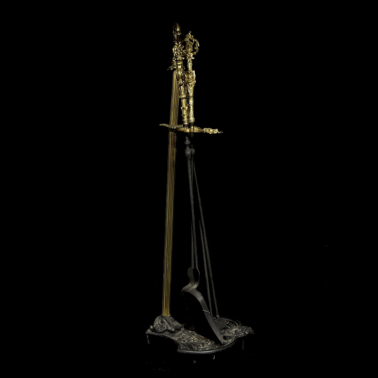 Set of fireplace accessories, 20th century - 1