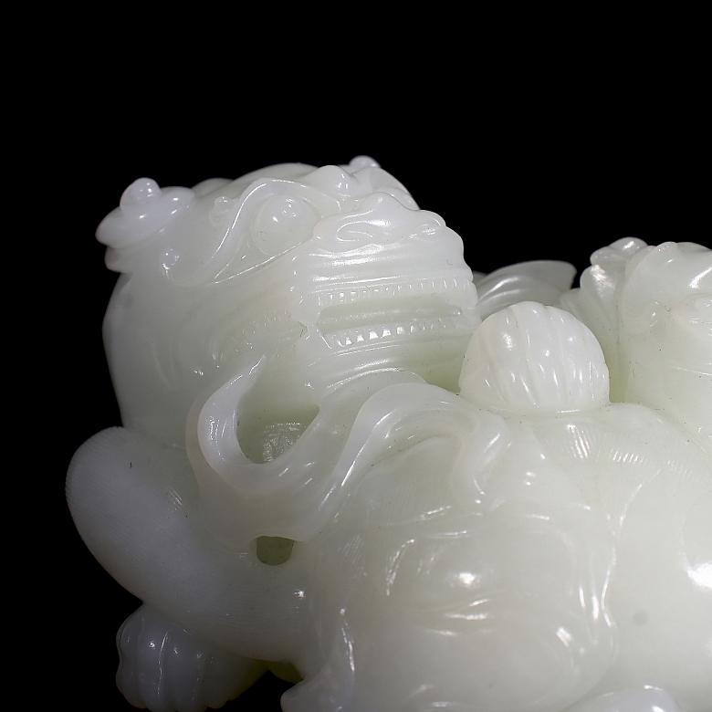 Figura de jade blanco de Hetian