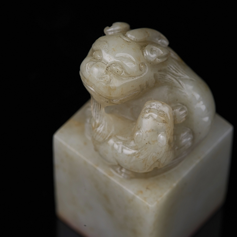 Sello de jade tallado