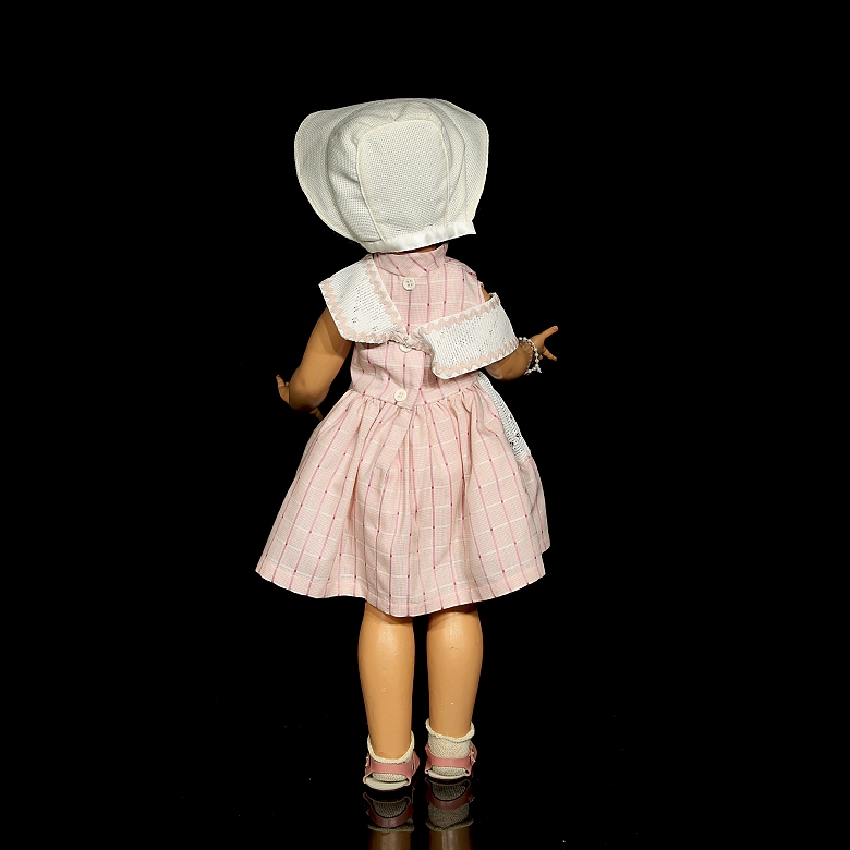 Muñeca clásica