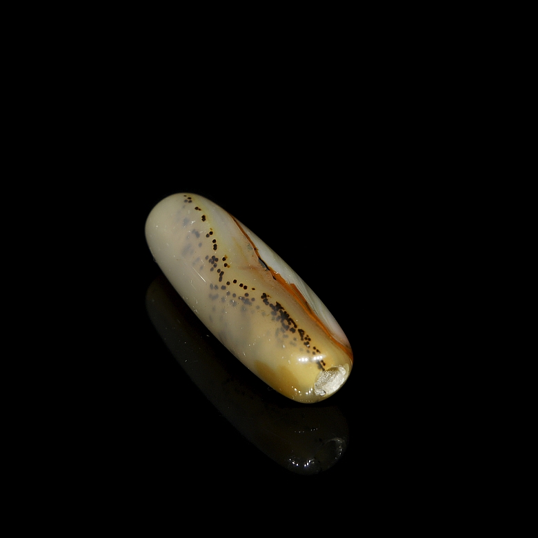 Carved agate Dzi bead, Liao dynasty - 5