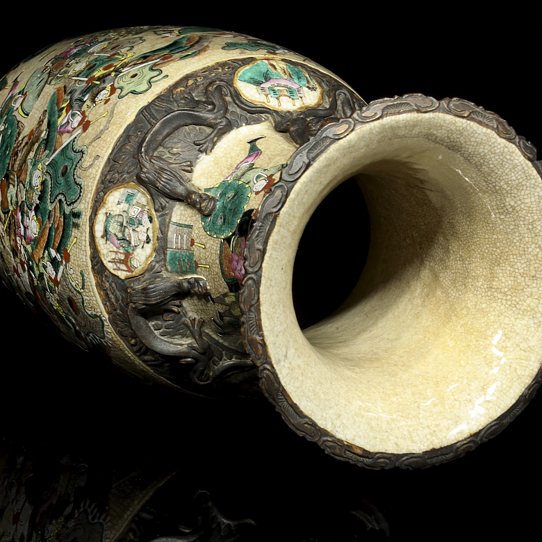 Jarrón de porcelana con guerreros, Nanjing, S.XX - 6