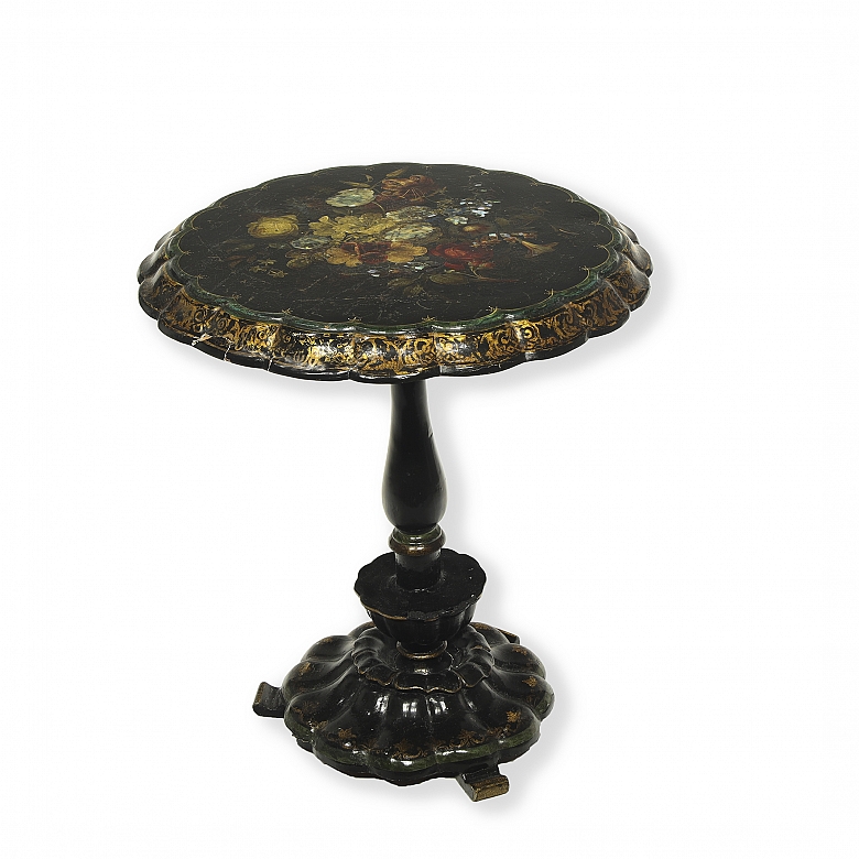 Mesa victoriana con incrustaciones de nácar, s.XX