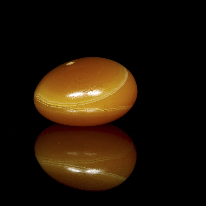 Gran cuenta de ágata amarilla, dinastía Liao