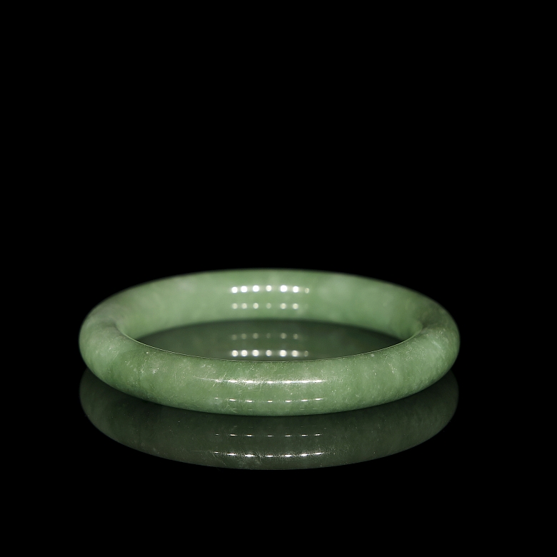 Circular jade bracelet, 20th century