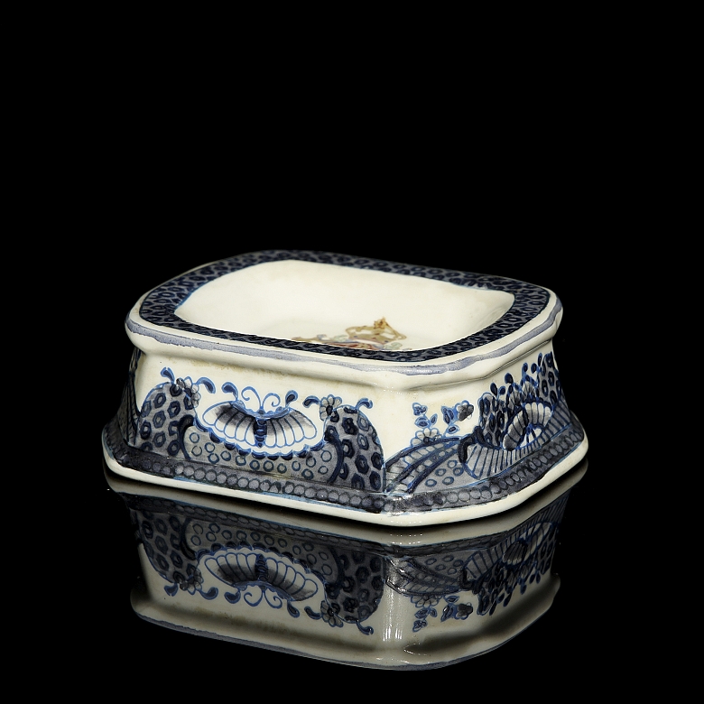 Recipiente de porcelana