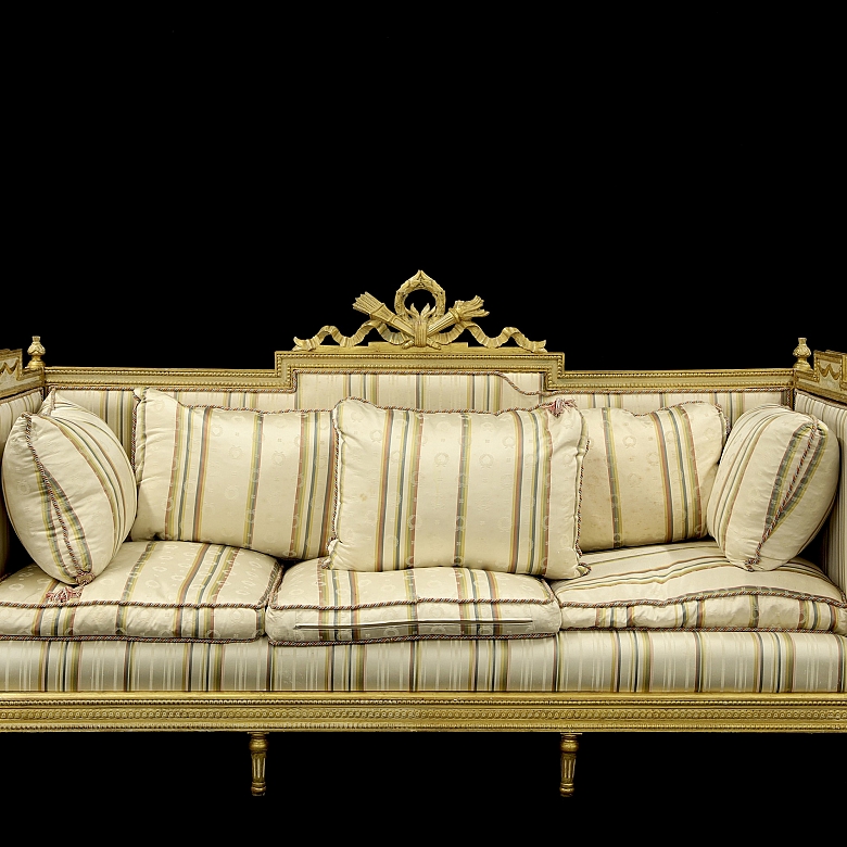 Sofá estilo Luis XVI, s.XX