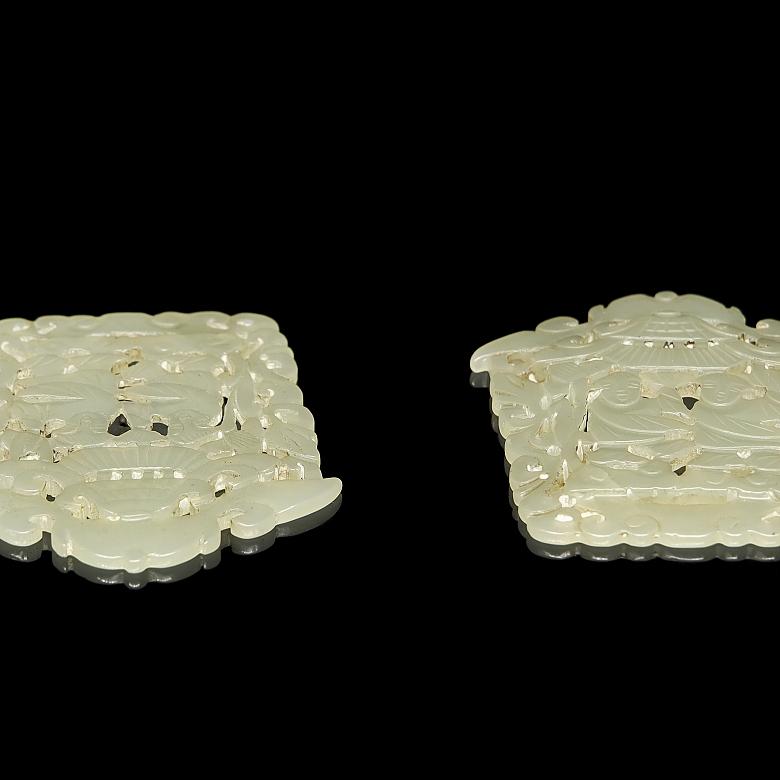 Pair of jade plaques, ‘Characters’, Qing dynasty - 4