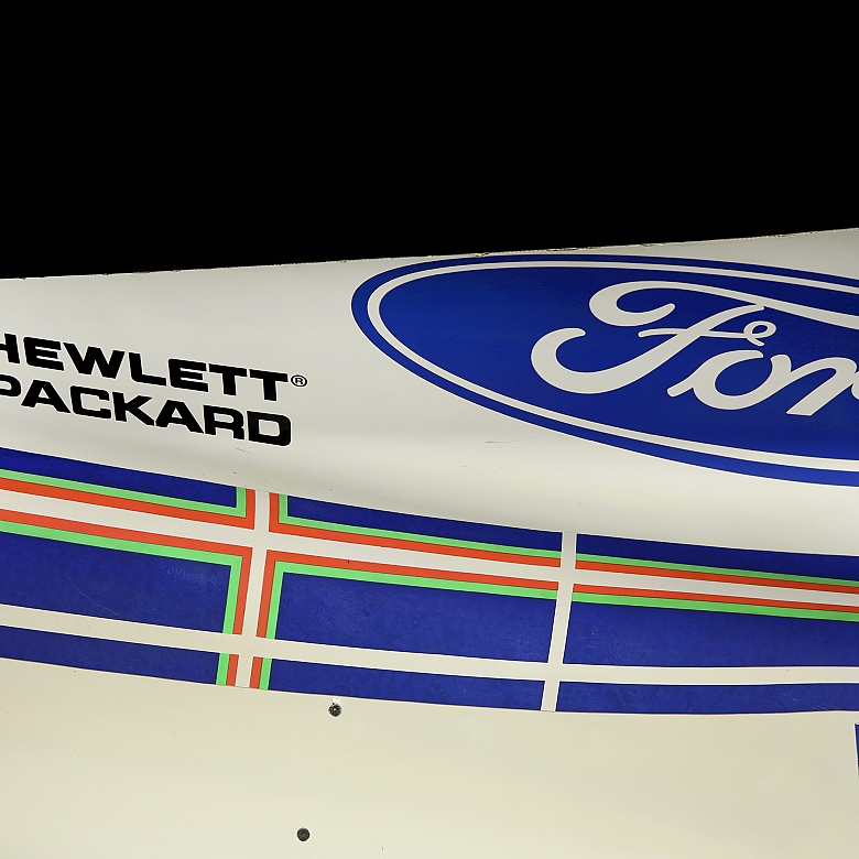 Cubierta de motor izquierda Ford Cosworth, escudería Stewart Grand Prix, temporada 1999