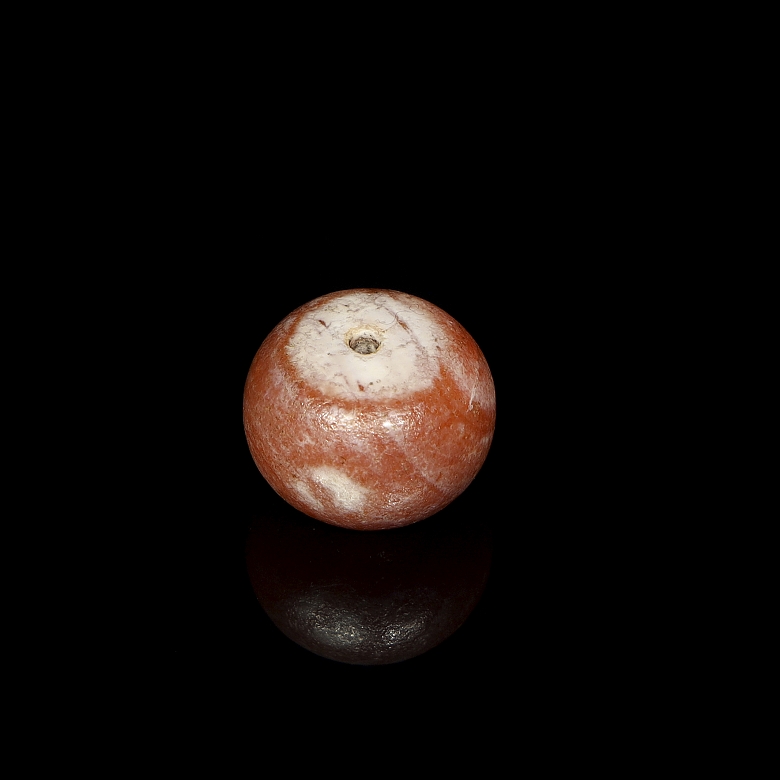 Ancient two-coloured agate bead - 5