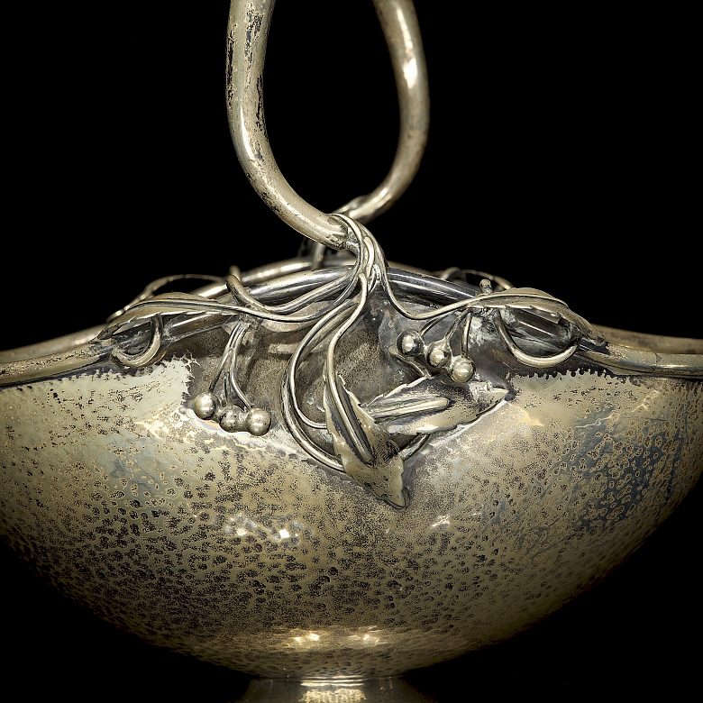 Frutero Art Nouveau de plata