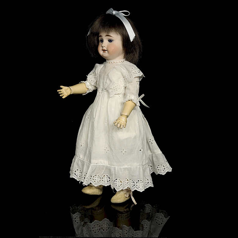 Muñeca de porcelana Dressel & Kister (Bébé D & K), Alemania, pps.s.XX