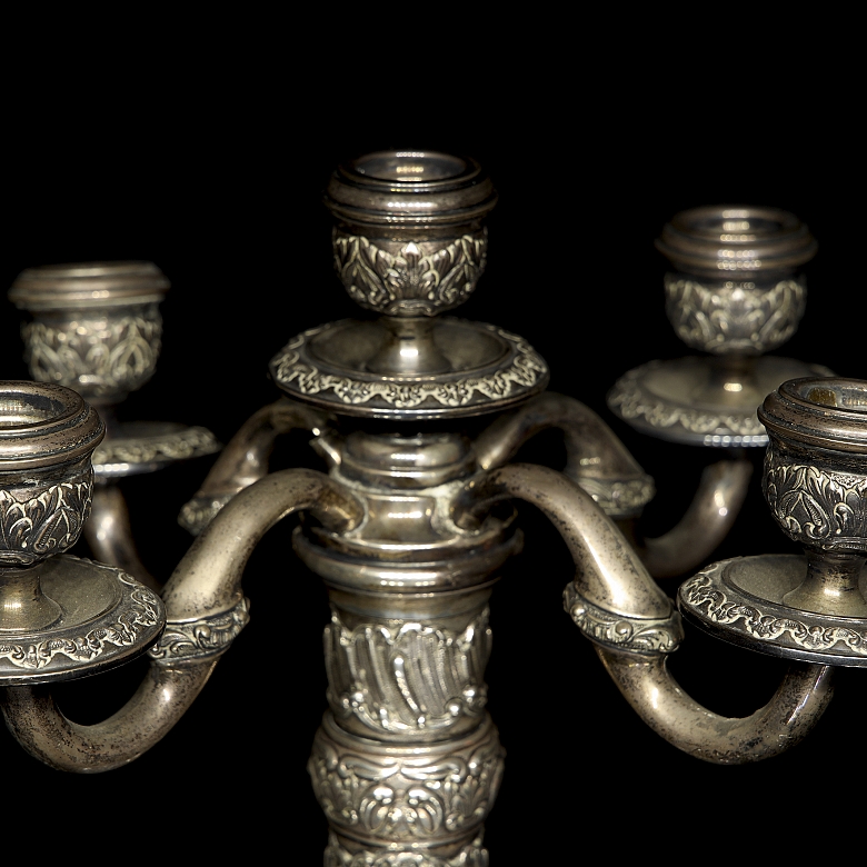 Chiseled silver candlestick, 20th century