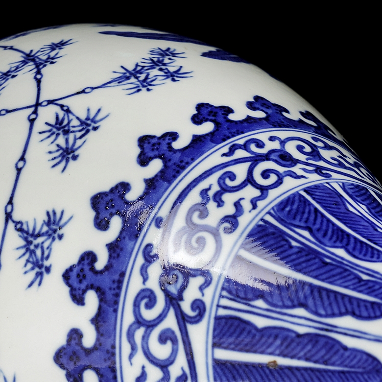 Jarrón Yuhuchun de porcelana en azul y blanco 