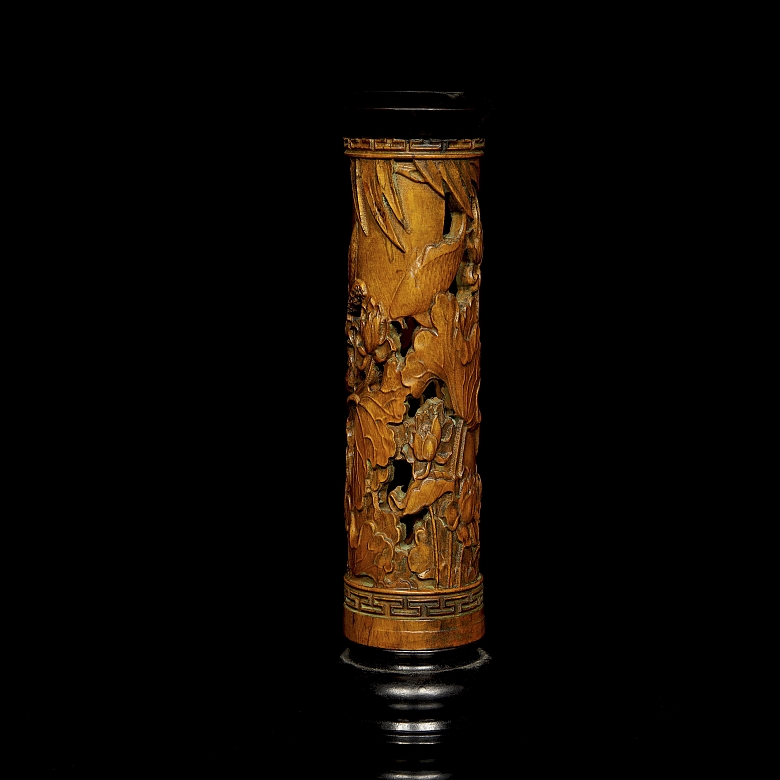 Carved wooden censer “Lotos”, Qing dynasty